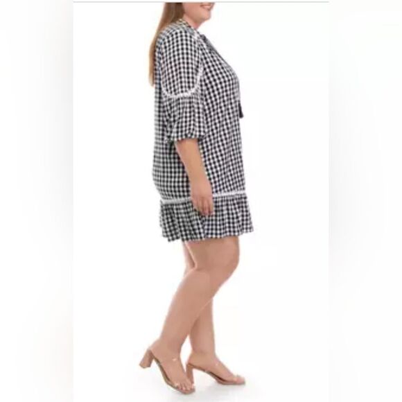 Crown and Ivy Plus Size Black/ White Checkered 3/4 Sleeve Peasant DRESS, Size 3X - Picture 2 of 9